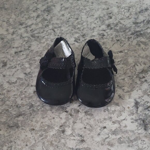 Gymboree Infant Girls Black Patent Mary Jane Crib Shoes Size 01 (0-3 months) - Picture 1 of 4